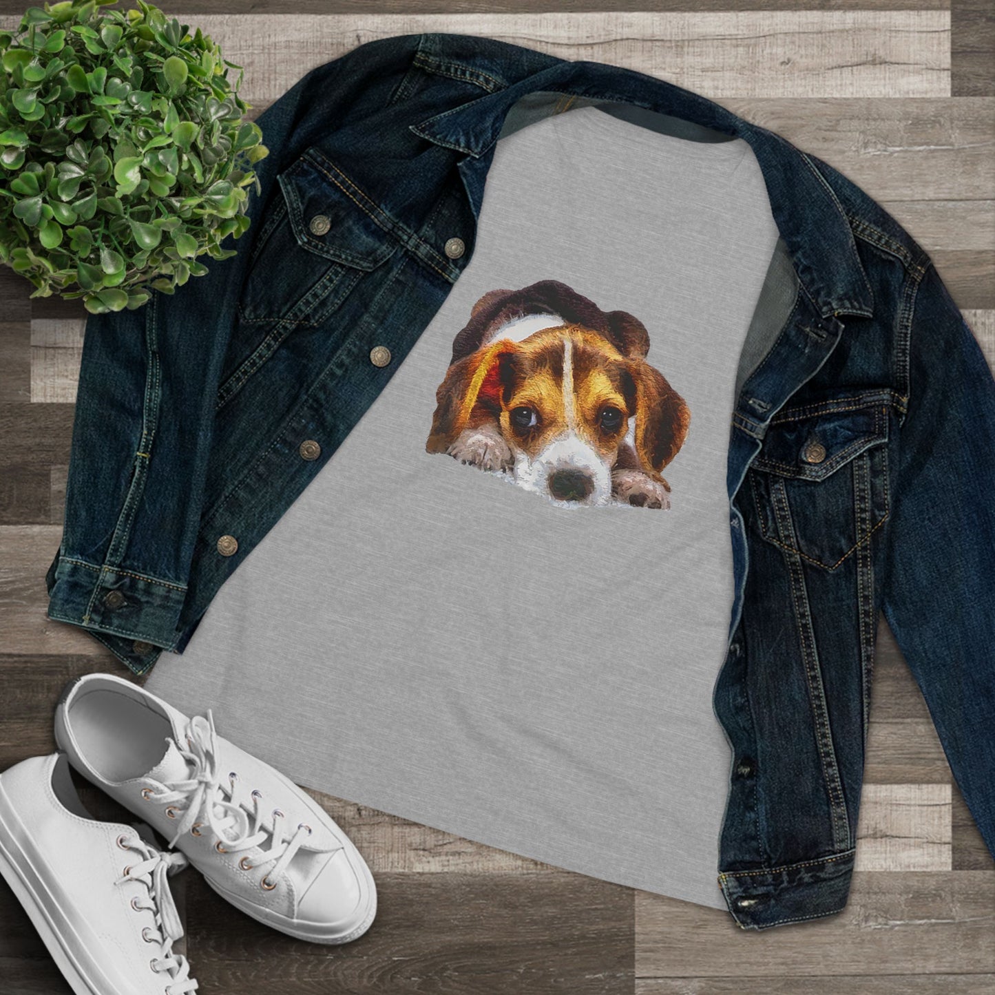 Beagle 'Daisy Mae' Women's Relaxed Fit Cotton Tee