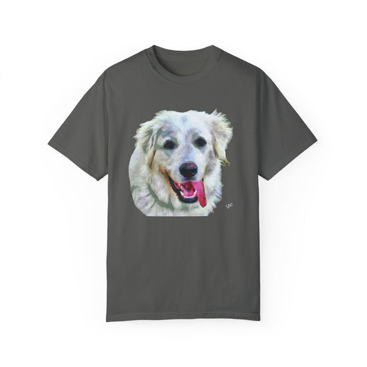 Great Pyrenes 'Heidi' Unisex-Adult Relaxed Fit Garment-Dyed T-shirt